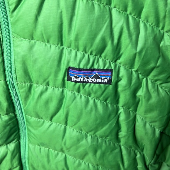 Patagonia Womens Jacket Med Lime Green Puffer Goose Down Insulated Lined Winter - Picture 4 of 14